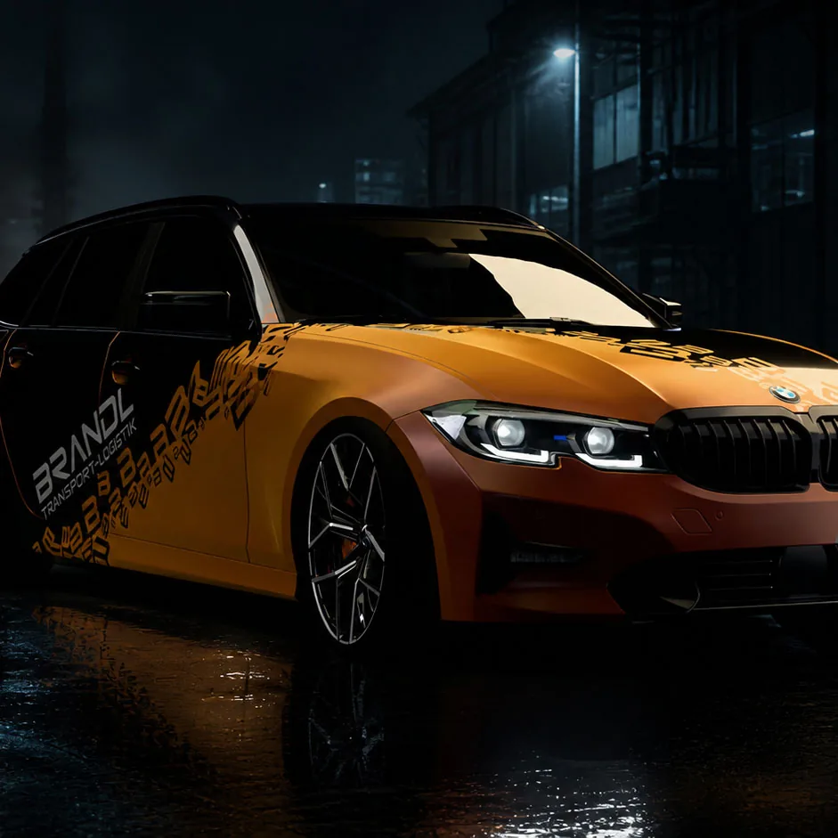 Fotorealistischer 3D-Render eines BMW Touring mit Brandl-Folierung in Orange-Schwarz