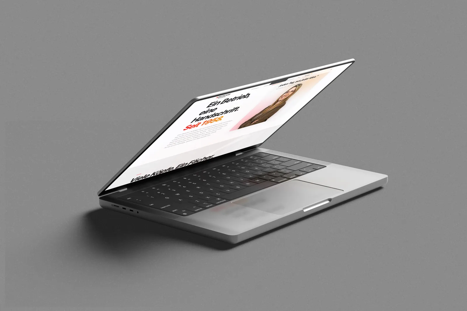 Website der Werbeagentur Kortschak auf einem Laptop – digitale Arbeiten aus Trofaiach
